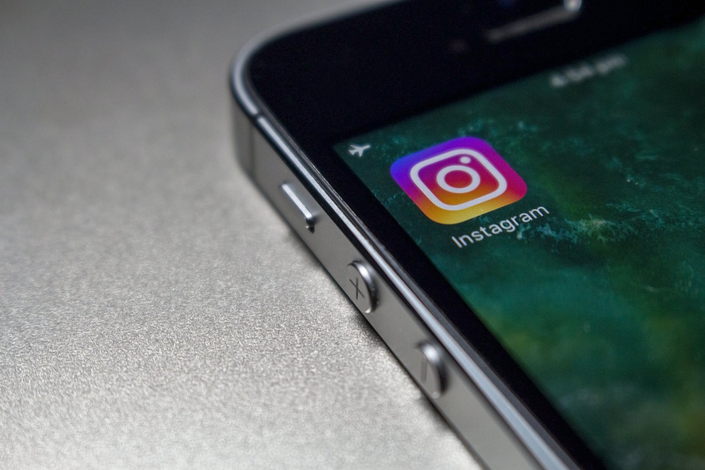 Should Investor-Centric Fund Marketing Include A Social Media Strategy?