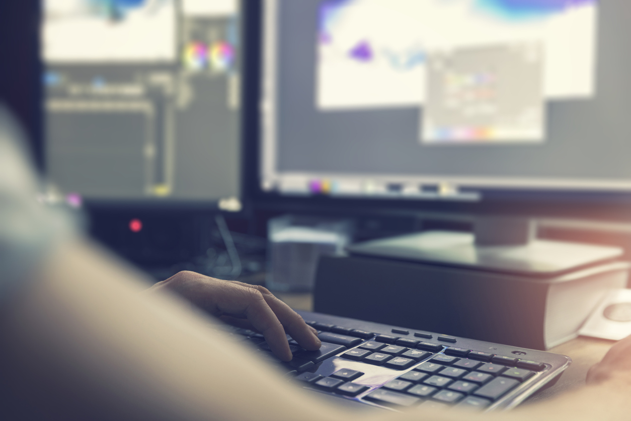 A recent SEC case shows, once again, there is a fine line between committing outright fraud and violating marketing rules that managers must be aware of.